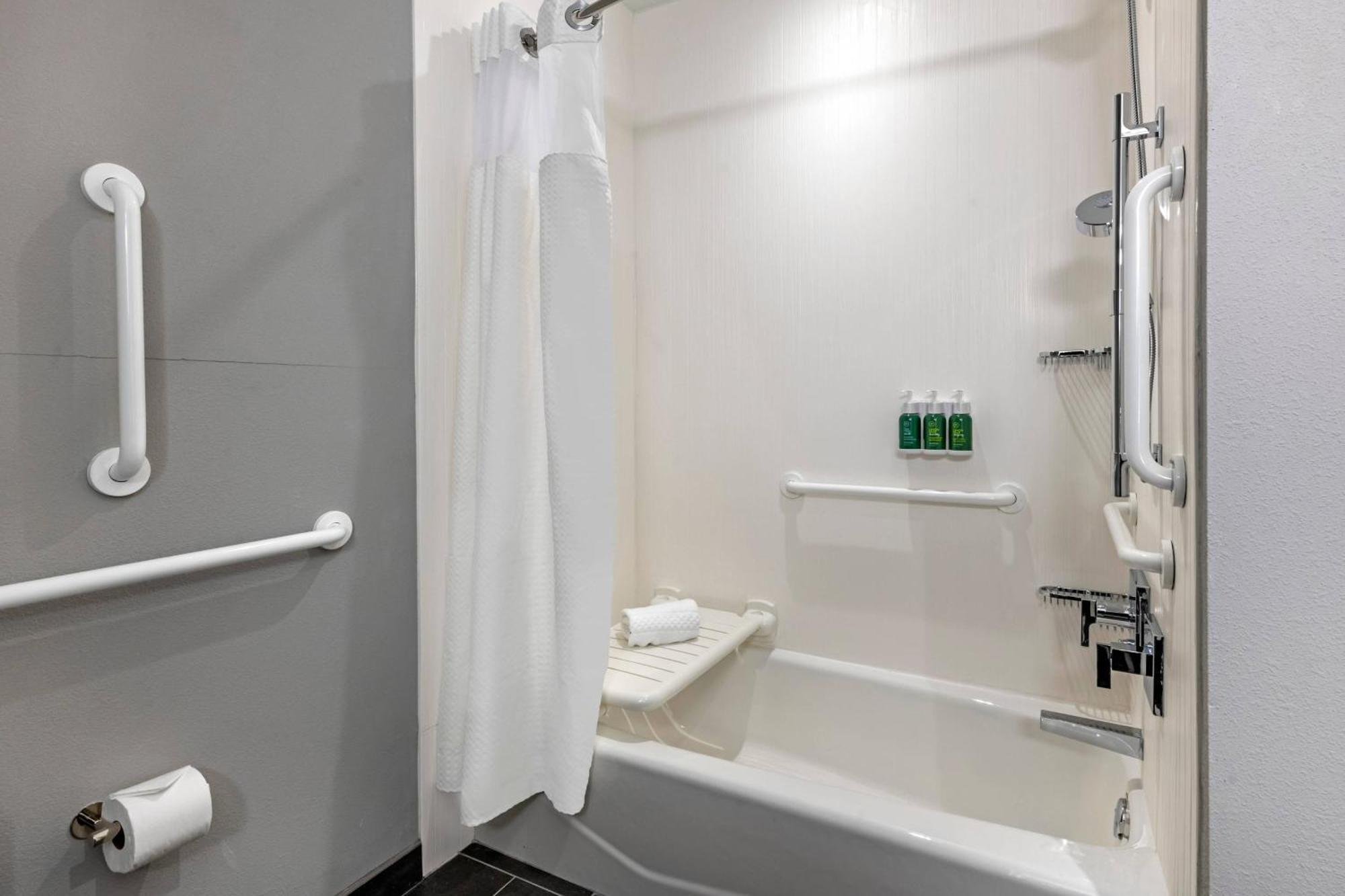 King Room with Bathtub - Mobility Access,1645045776:JPEG